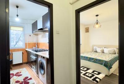 Apartament cu 3 camere, mobilat în Podu Roș - 6