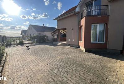 Casă cu 4 camere cu Teren 561 Mp în Central - 15