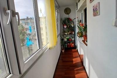 Apartament cu 4 camere decomandat, mobilat în Apărătorii Patriei - 10