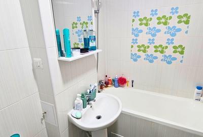 Apartament cu 2 camere, mobilat în Sud