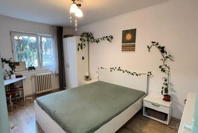 Apartament cu 3 camere decomandat în Dâmbu Pietros