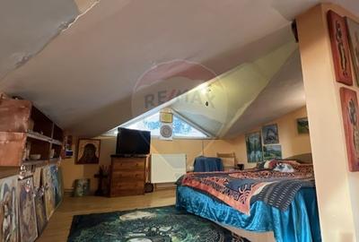 Casă cu 3 camere cu Teren 128.88000488281 Mp în 1 Mai - 10