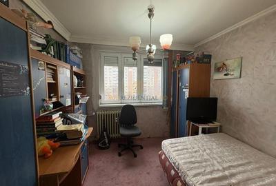 Apartament 3 camere decomandat, loc de parcare,Brancoveanu, Comision 0 - 6