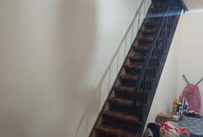 Apartament cu 3 camere în Central - 3