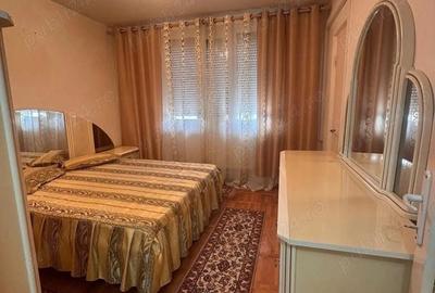 Apartament cu 3 camere decomandat în Central - 3