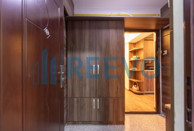 Penthouse cu 5 camere decomandat, mobilat în Calea Moldovei - 5