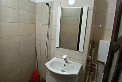 Persoana fizica vand apartament micro 14 - 2