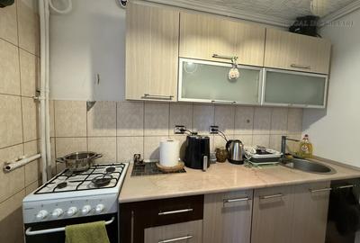 Apartament cu 3 camere decomandat, mobilat în Giurgiului - 9