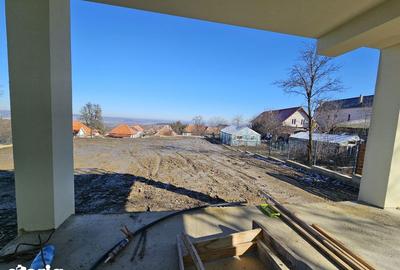 Casă cu 4 camere cu Teren 878 Mp în Feleacu - 6