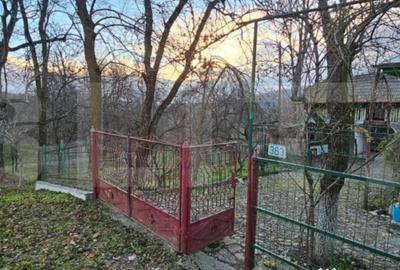 Casă cu 2 camere cu Teren 1110 Mp în Bezdead - 2