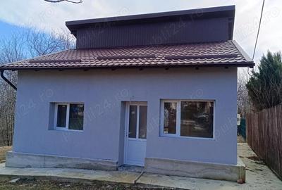 Casă cu Teren 692 Mp în Breaza de Jos - 12