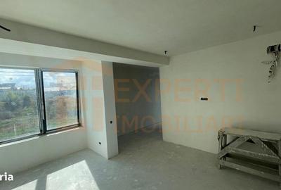 Casă cu 5 camere cu Canalizare în Agigea - 2