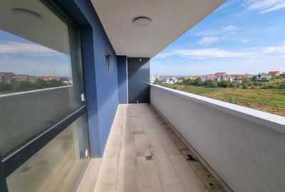 De Vanzare: Apartament cu 4 camere pe 2 nivele - 12