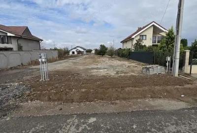 Teren de 700 mp, în Șimnicu de Sus