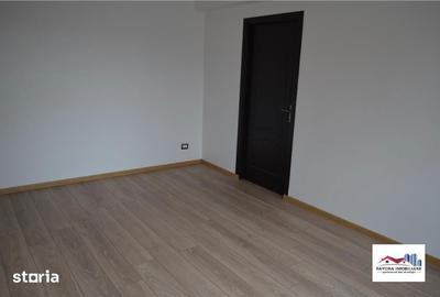 Spațiu comercial, de 45 mp, în Ultracentral - 2