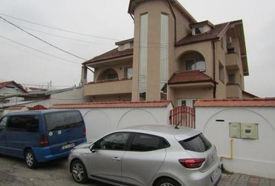 Zona Excelenta! Vanzare Casa Centru - zona Spital Judetean! - 2