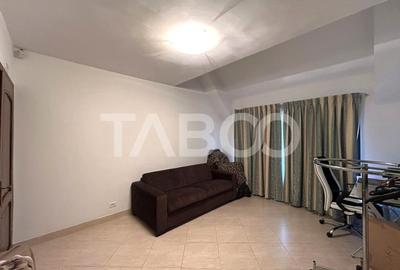 Casa de vanzare cu 5 camere 2 balcoane garaj incalzit 2 bai in Sibiu - 29