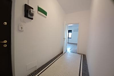 Apartament 5 camere  155 mp - Piata Amzei / Bloc reconsolitat - 5