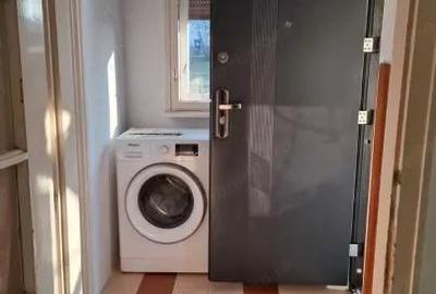 Casă cu Teren 1100 Mp în Central - 1