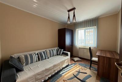 Apartament cu 3 camere decomandat, mobilat în 9 Mai - 6