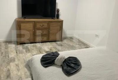 Apartament cu 3 camere decomandat în Victoria