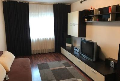 Apartament 2 camere decomandat, zona KM 5 - 1