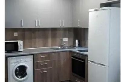 Garsonieră decomandată în 1 Mai - 3