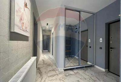 Apartament cu 3 camere decomandat în Turnișor - 2