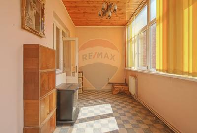 Apartament cu 3 camere de vanzare in zona Brasovul Vechi - 6