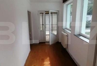 Casa 5 camere bucatarie 2 bai 369 mp teren zona Centru - 3