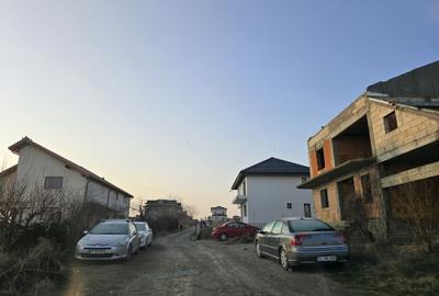 Teren Construcții intravilan de 500 mp, în Palazu Mare - 3