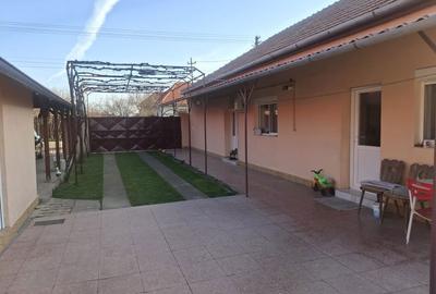 Casă cu 3 camere în Șofronea - 5