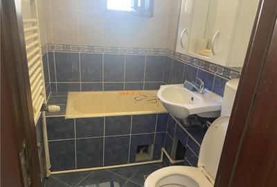 Apartament 3 camere , zona cartier Sud , 52 mp , imbunatatit - 12