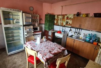 Casă cu 2 camere cu Teren 884 Mp în Pârneava - 13