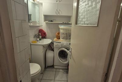 Apartament cu 3 camere în Republicii