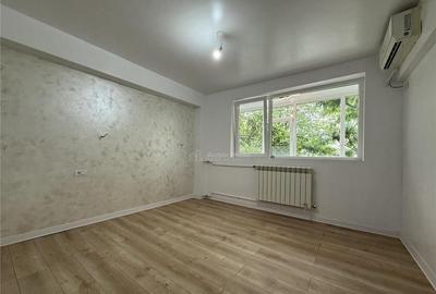 #536;oseaua Stefan cel Mare-2 camere, etaj 4, renovat, totul - 9