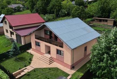 Casă cu 3 camere în Uricani - 4