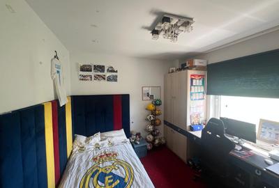 Apartament cu 4 camere semidecomandat, mobilat în Vest - 22