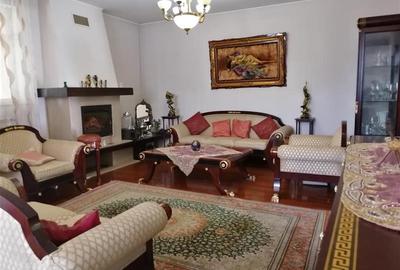 Duplex cu 7 camere cu Canalizare în Central - 20