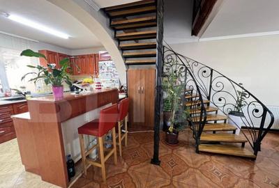 Casă cu 3 camere cu Canalizare în Cloșca