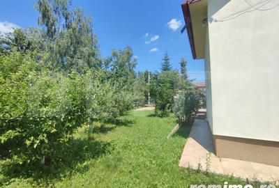 Casă cu 8 camere cu Teren 992 Mp în Cătămărești - 10