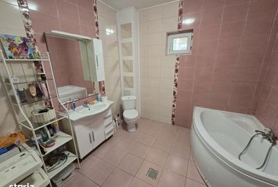 Casă cu 4 camere în Sintești - 16