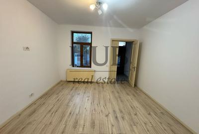 Spațiu comercial, de 40 mp, în Central - 2