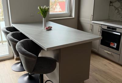 Apartament cu 2 camere decomandat în Plopi - 2