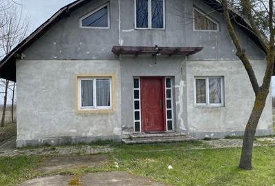 Casă cu 4 camere cu Teren 230 Mp în Letca Nouă - 4