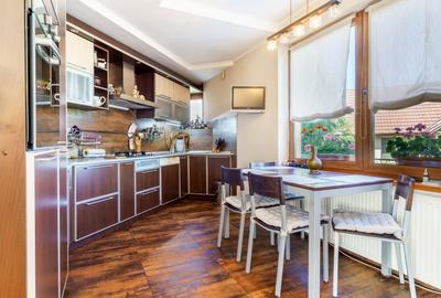Casa deosebita cu 6 camere de vanzare in zona Andrei Muresanu - 5