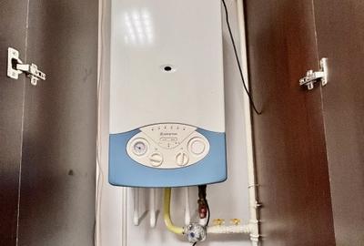 Aviatiei /  Spatiu in Vila/ Decomandat – Acces separat/ Str. Elena Caragiani - 11