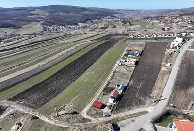 Vand teren 5800 mp la 8 km de centrul Clujului, la intrarea in Poesti. - 4