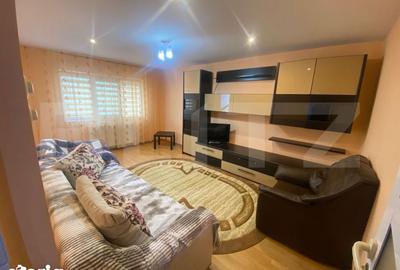 Apartament cu 2 camere decomandat în Micro 3 - 1
