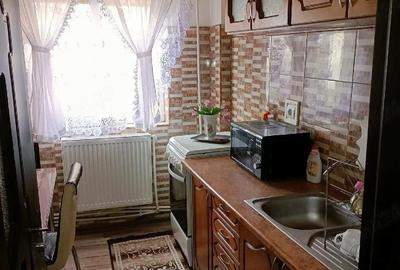 Apartament cu 2 camere semidecomandat în Micro 14 - 2